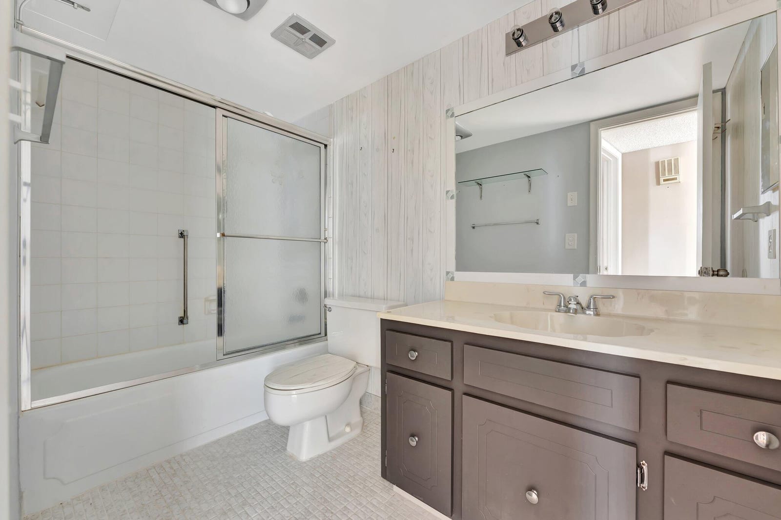 3551 Inverrary Drive 212, Lauderhill, FL 33319 photo 14