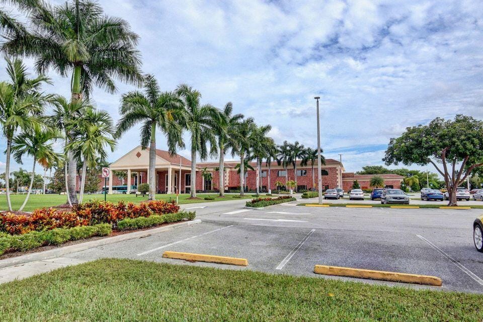 2023 Guildford B, Boca Raton, FL 33434 photo 23
