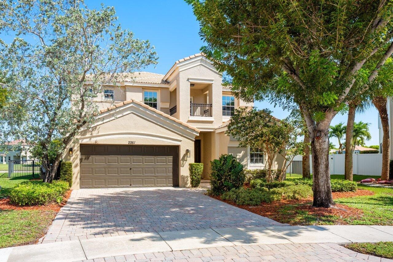 2261 Balsan Way, Wellington, FL 33414