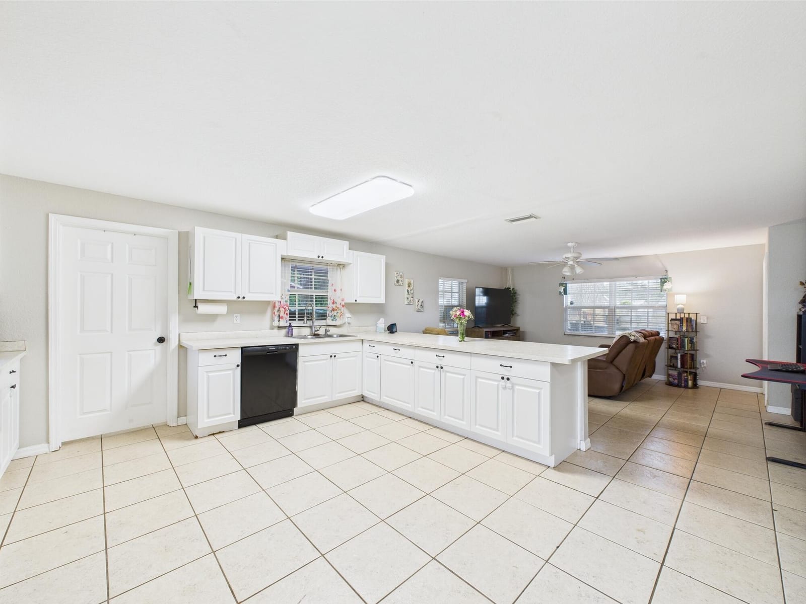 3307 SW 22nd Street, Okeechobee, FL 34974 photo 11