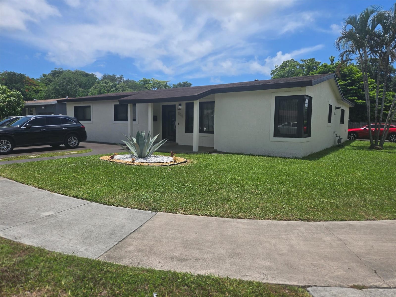 800 NE 155th Terrace, Miami, FL 33162 photo 4