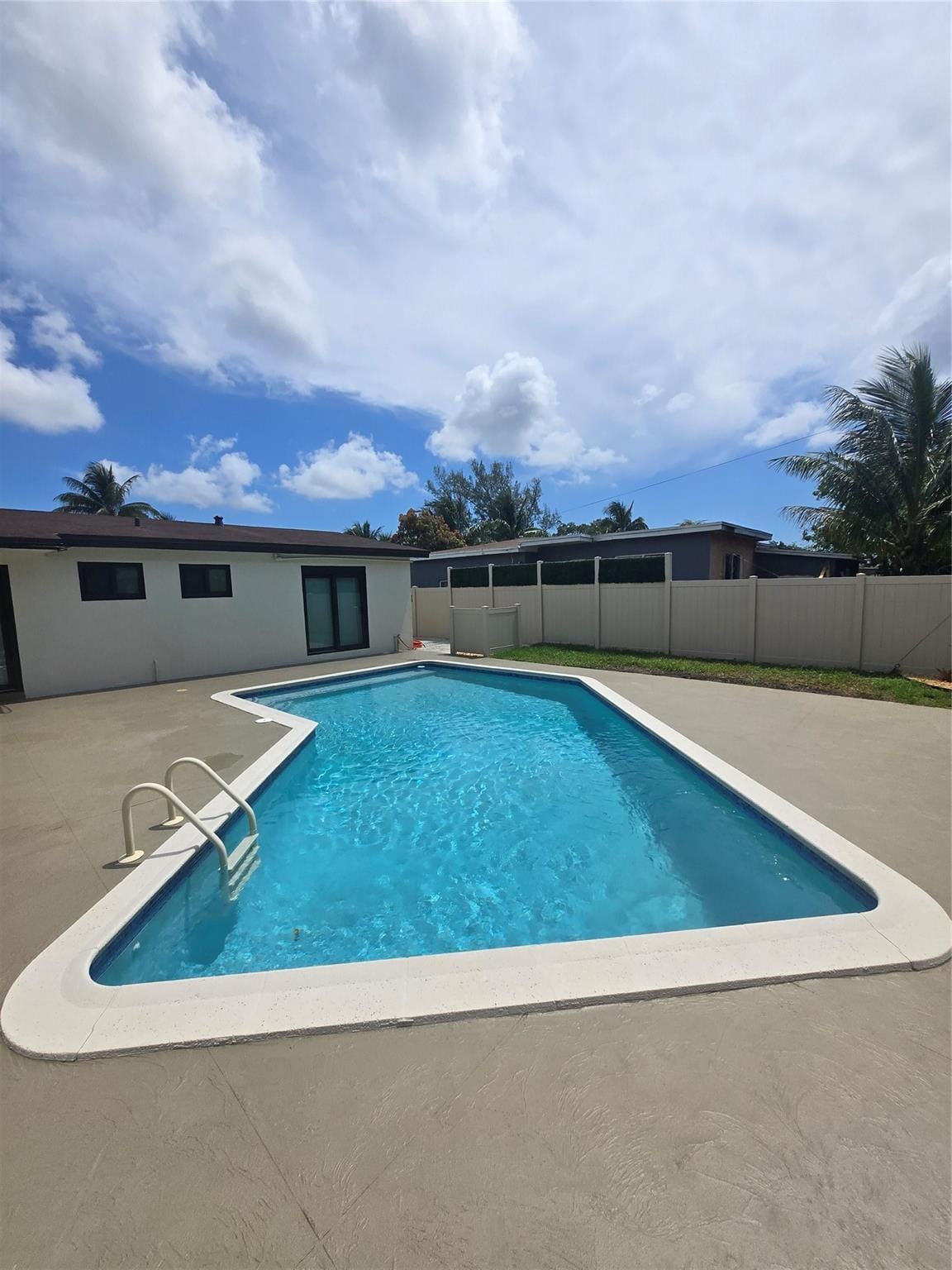 800 NE 155th Terrace, Miami, FL 33162 photo 9