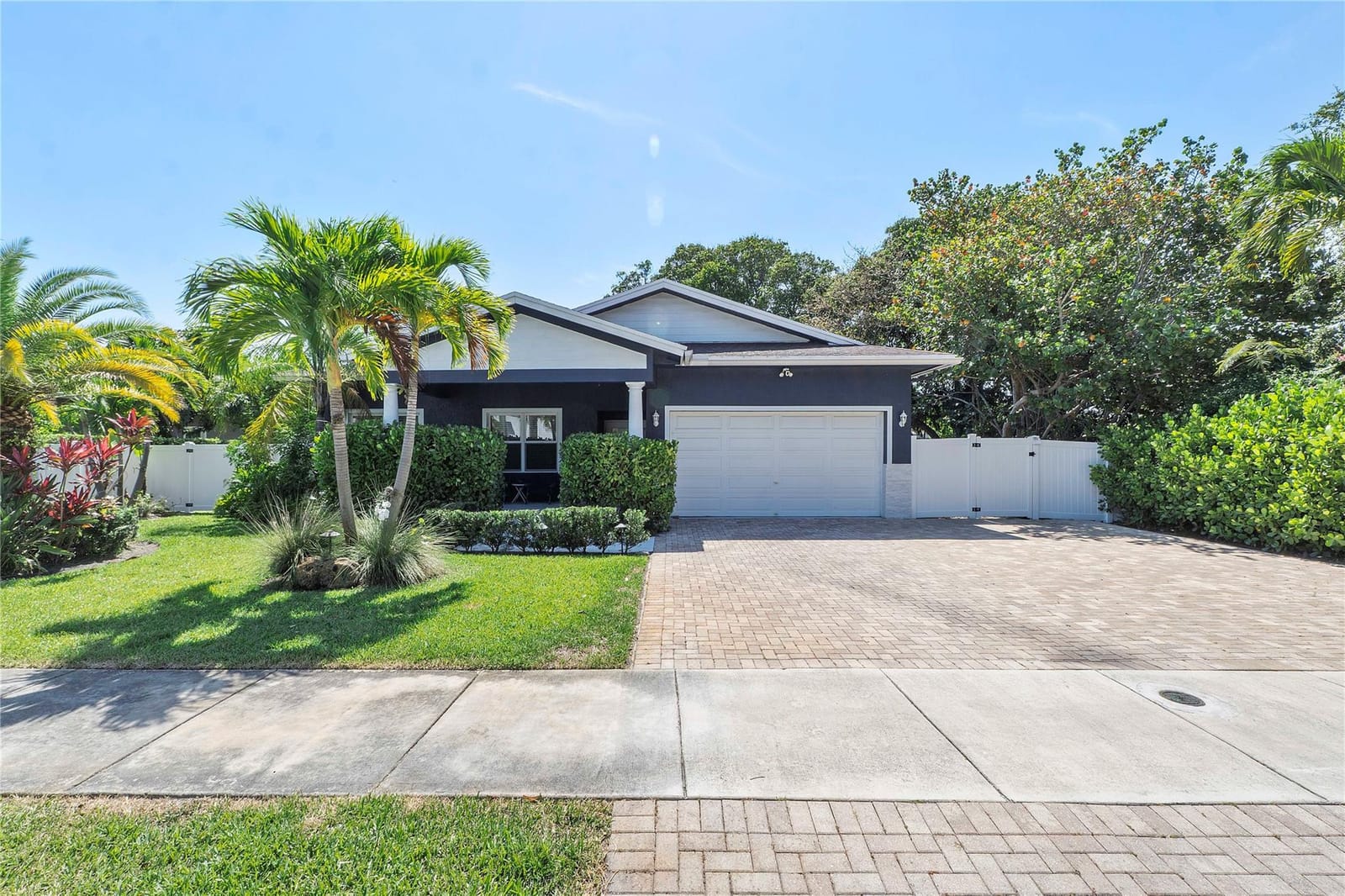3337 NE 10th Avenue, Oakland Park, FL 33334