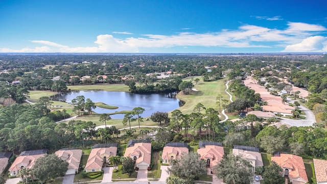 7017 Maidstone Drive, Port St. Lucie, FL 34986