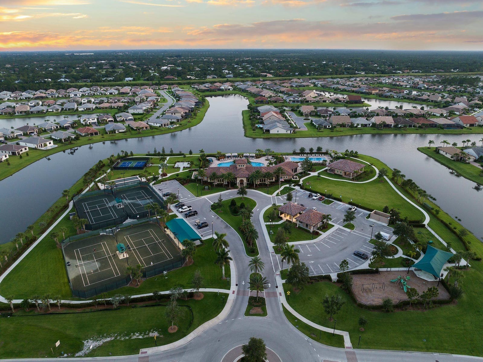 251 SE Courances Drive, Port St. Lucie, FL 34984 photo 4