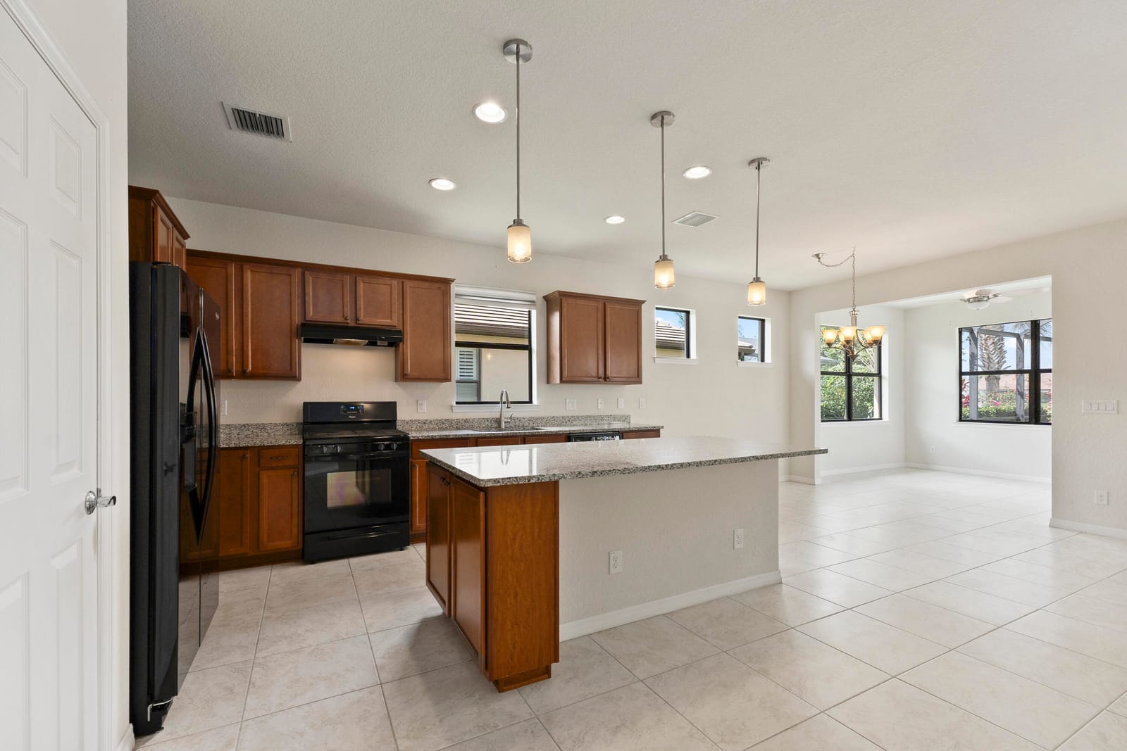 251 SE Courances Drive, Port St. Lucie, FL 34984 photo 9