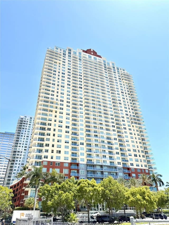 1155 Brickell Bay Drive 2108, Miami, FL 33131