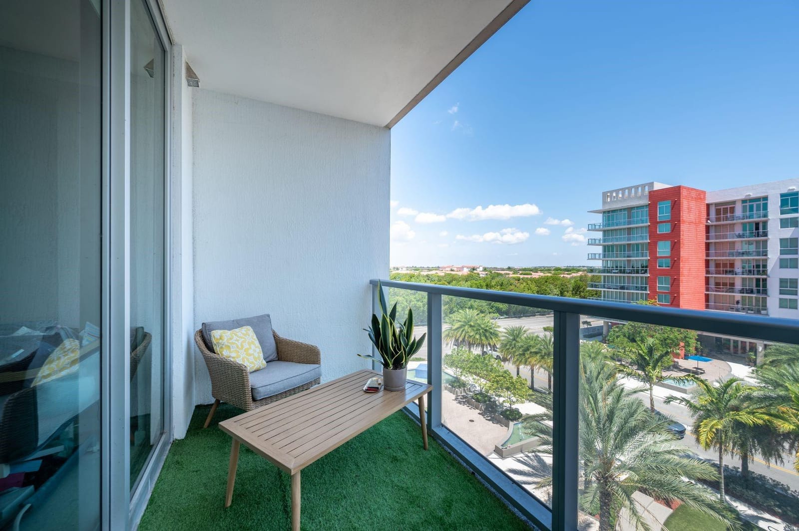 7751 NW 107th Avenue 508, Doral, FL 33178 photo 2