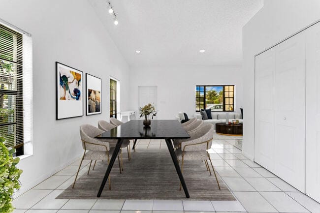 3682 W 2 Avenue, Hialeah, FL 33012