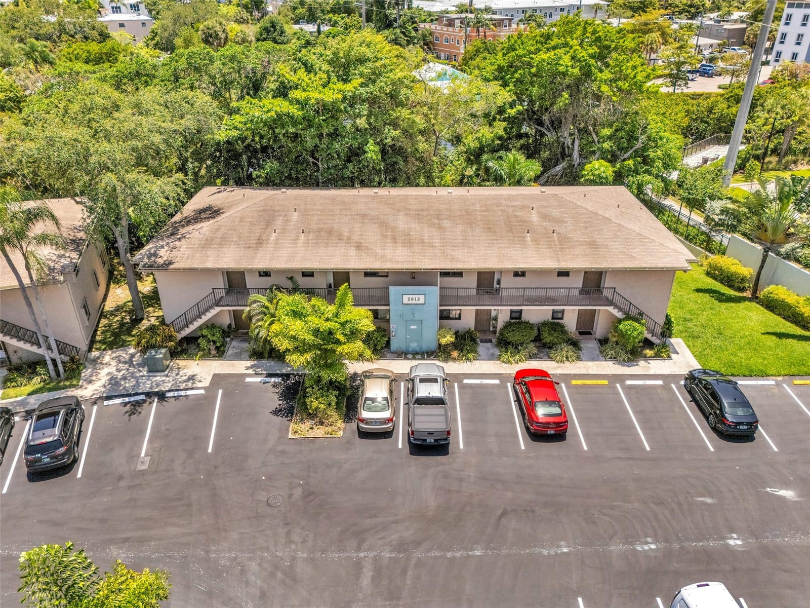2912 NE 8th Terrace 204, Oakland Park, FL 33334 photo 27