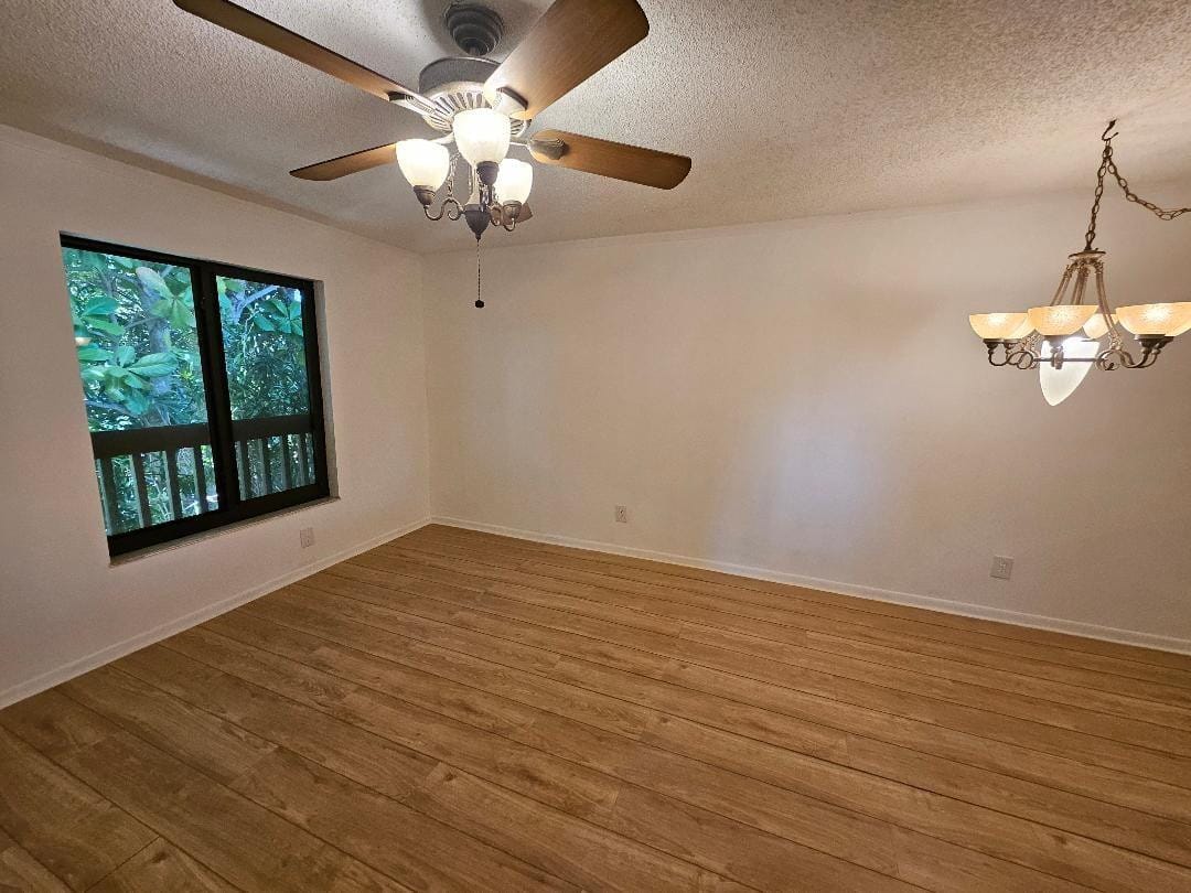 2912 NE 8th Terrace 204 — photo 7