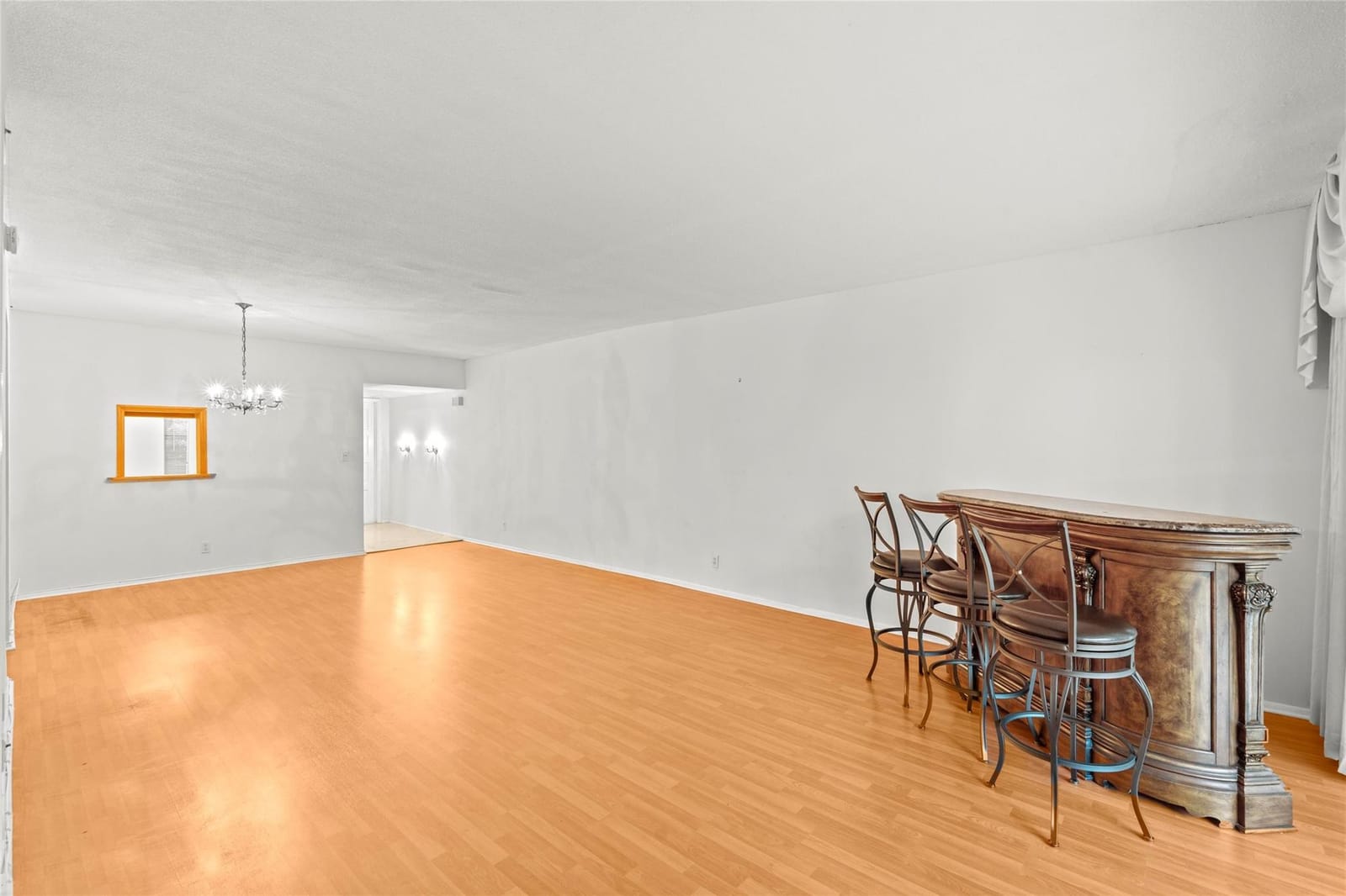 3200 N Palm Aire Drive 303 — photo 3