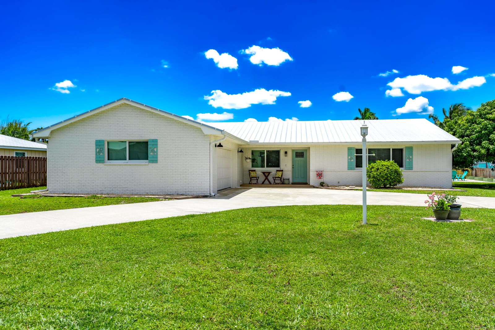 1848 NW Palmetto Terrace, Stuart, FL 34994