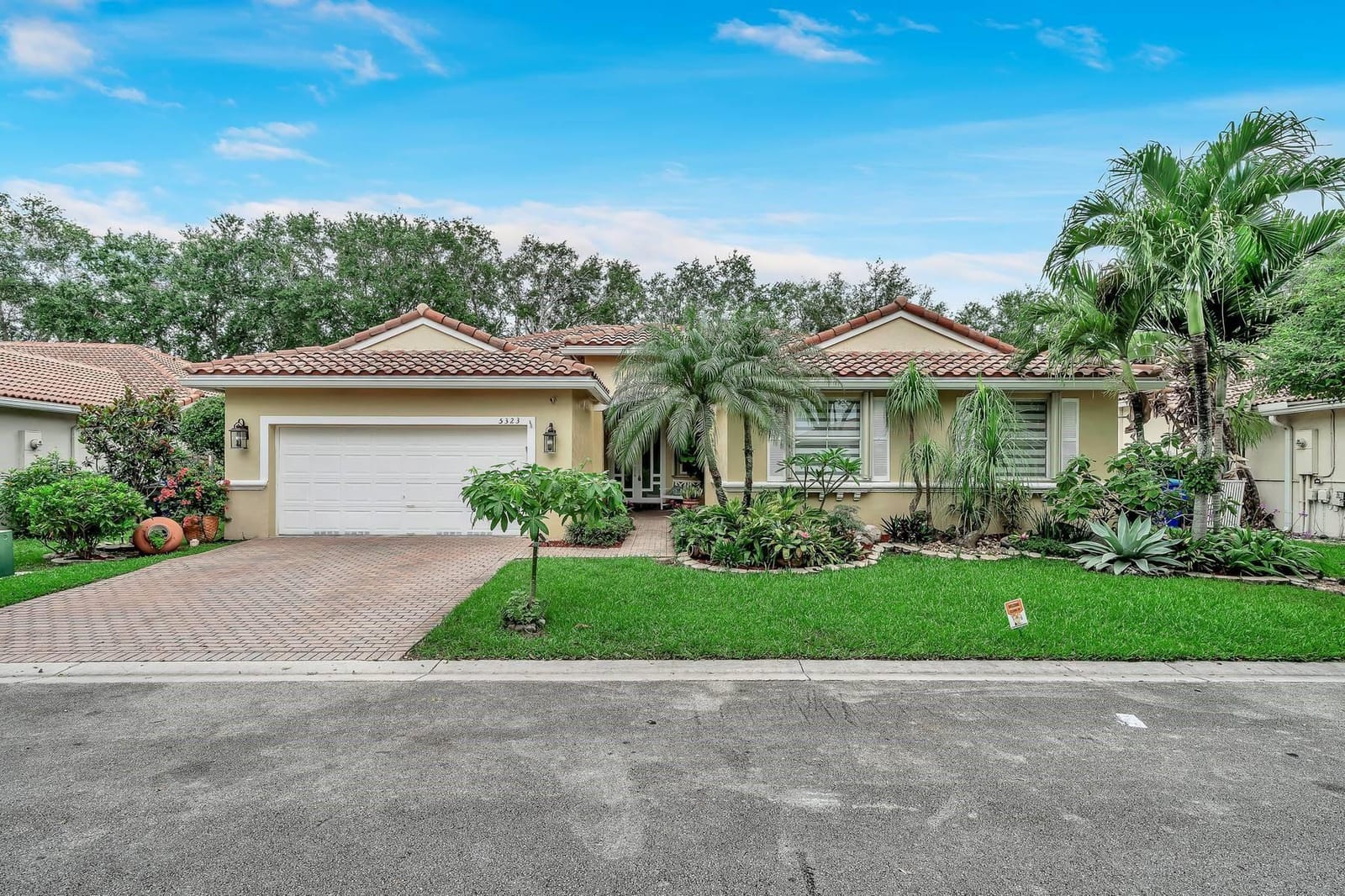 5323 SW 34th Way, Fort Lauderdale, FL 33312