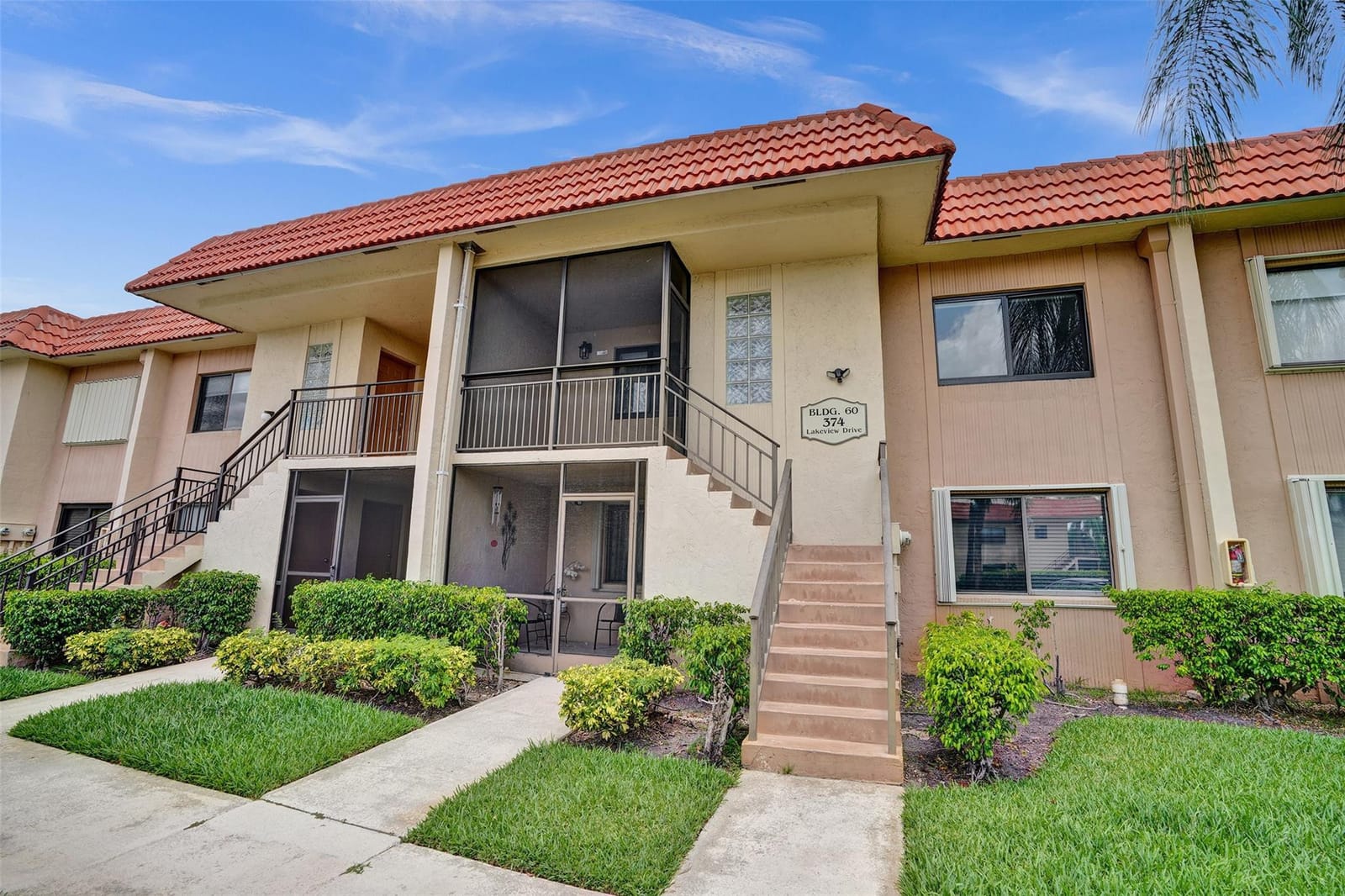 374 Lakeview Drive 203, Weston, FL 33326