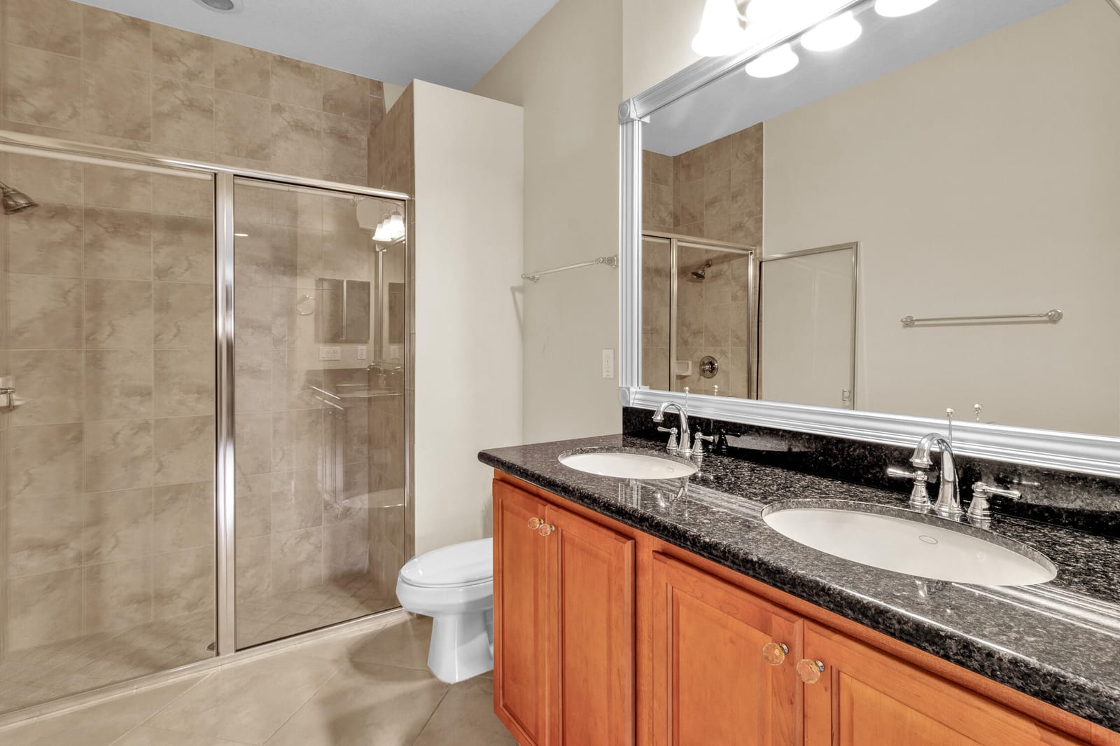 6380 Oxford Circle 104d — photo 6