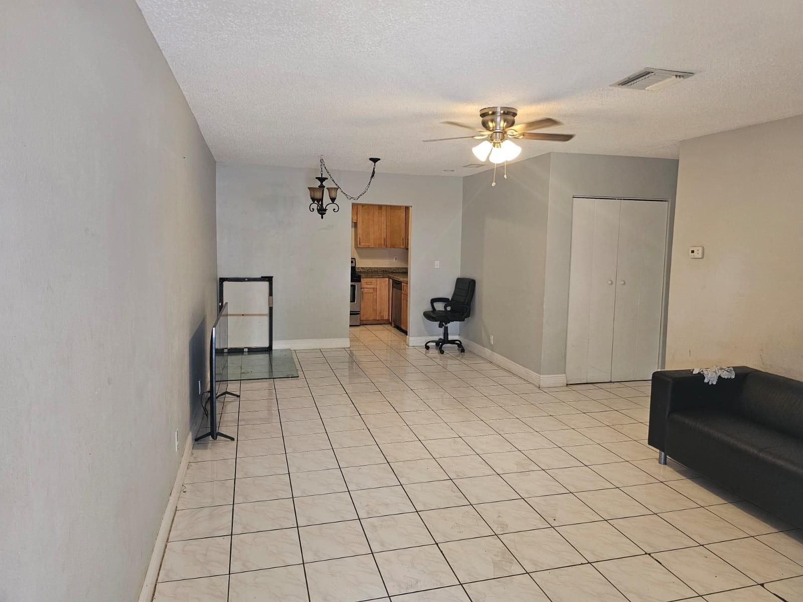 11560 NW 37th Street, Coral Springs, FL 33065 photo 3