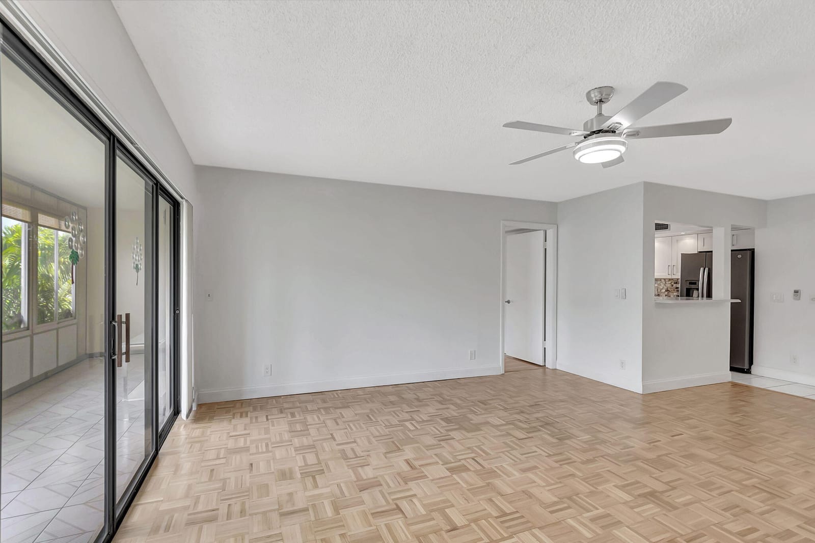 124 Capri C, Delray Beach, FL 33484 photo 6