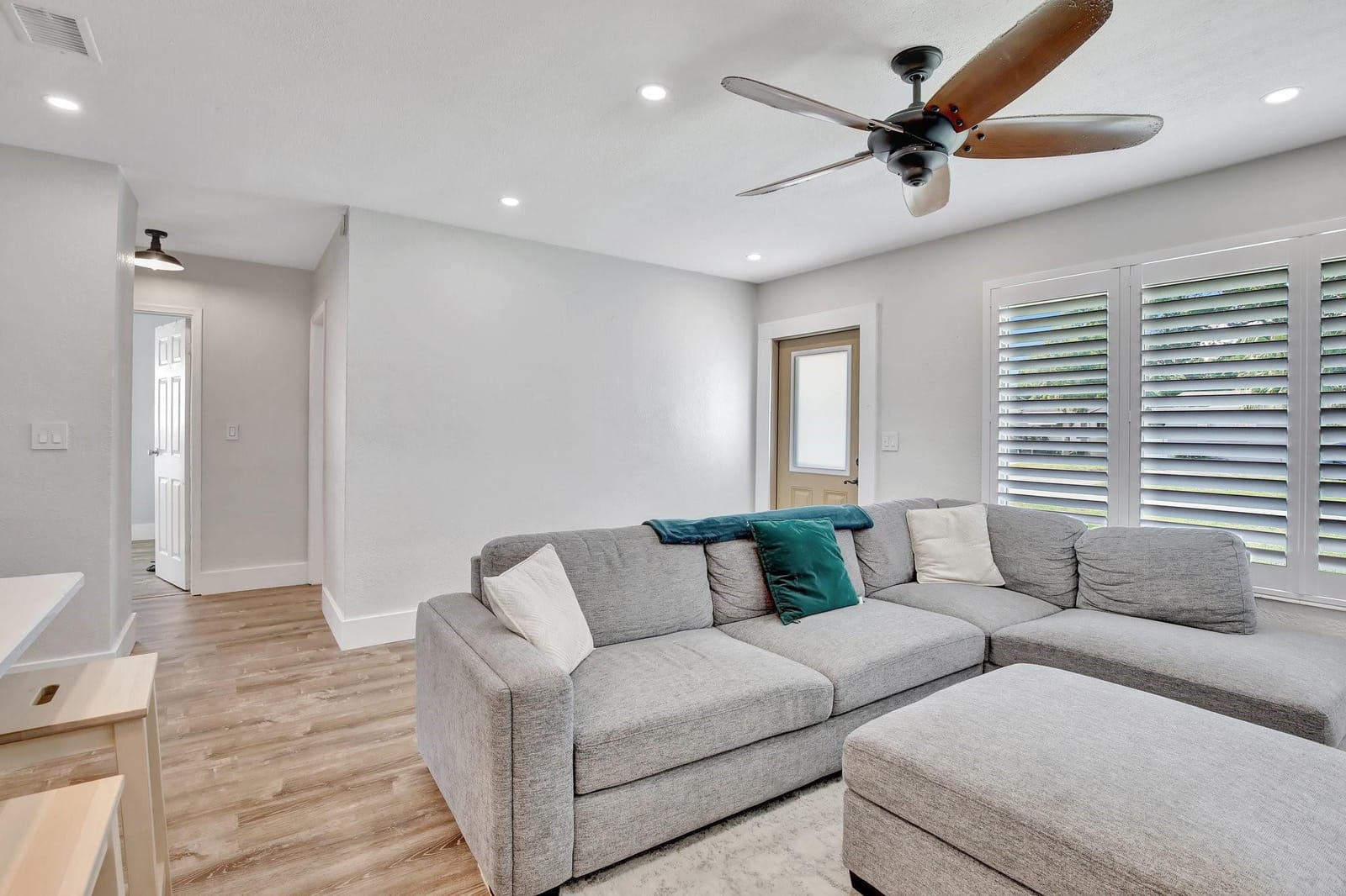 6321 Raleigh Street — photo 8