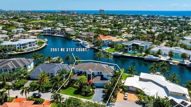 2551 NE 31st Court, sold in Lighthouse Point 5th Sec, Lighthouse Point, FL