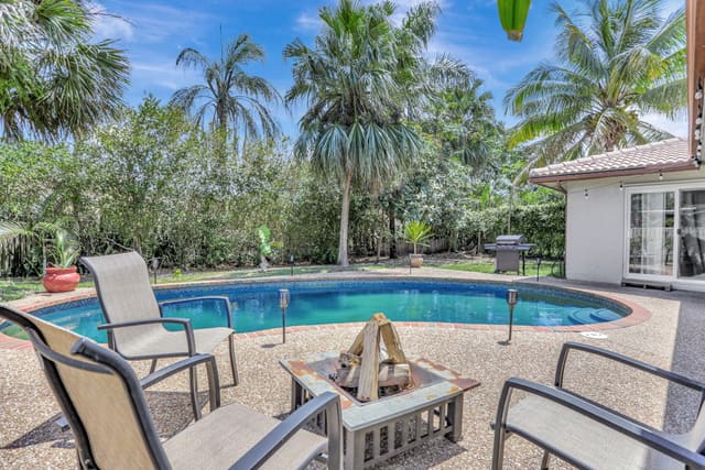 9062 NW 20 Manor, Coral Springs, FL 33071