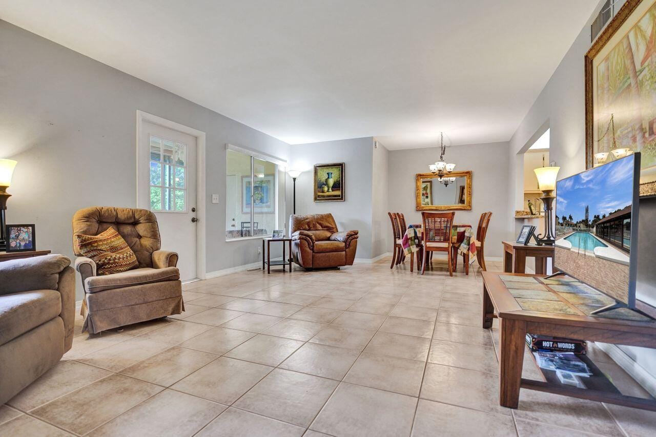 5900 Whispering Pine Way B-2, Greenacres, FL 33463 photo 11