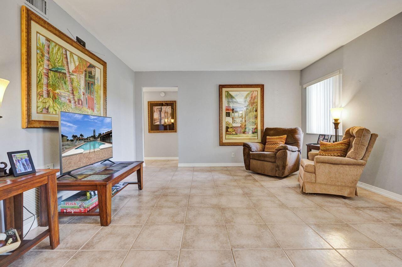 5900 Whispering Pine Way B-2, Greenacres, FL 33463 photo 14