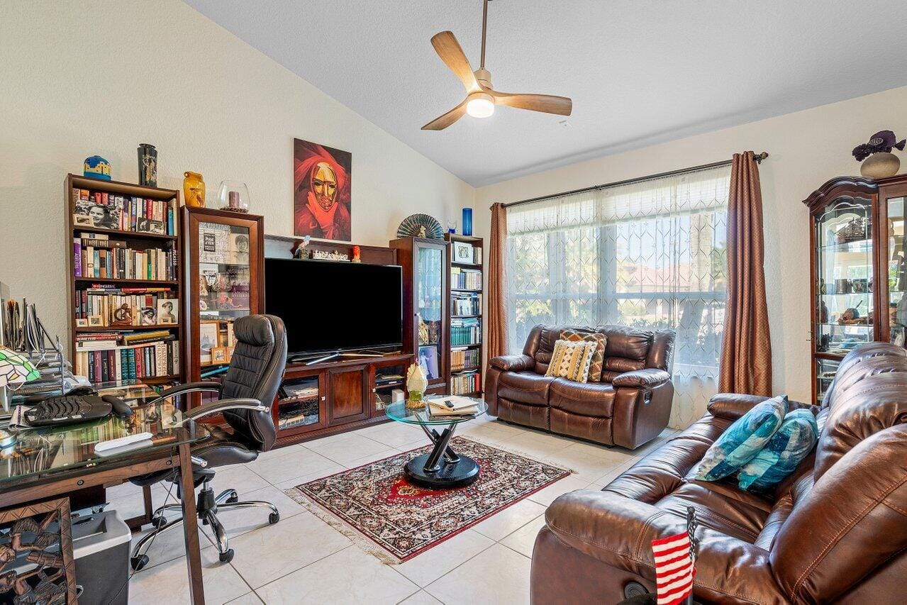 1345 SW 21st Avenue, Boca Raton, FL 33486 photo 10