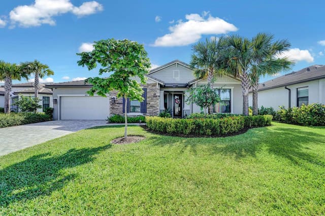 4522 Magnolia Way, sold in Oak Tree Prop Redev, Fort Lauderdale, FL