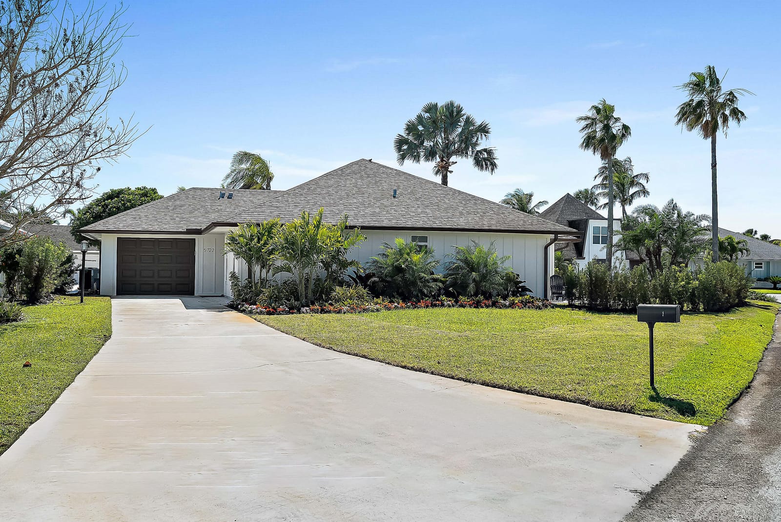 5722 SE Miles Grant Road, Stuart, FL 34997