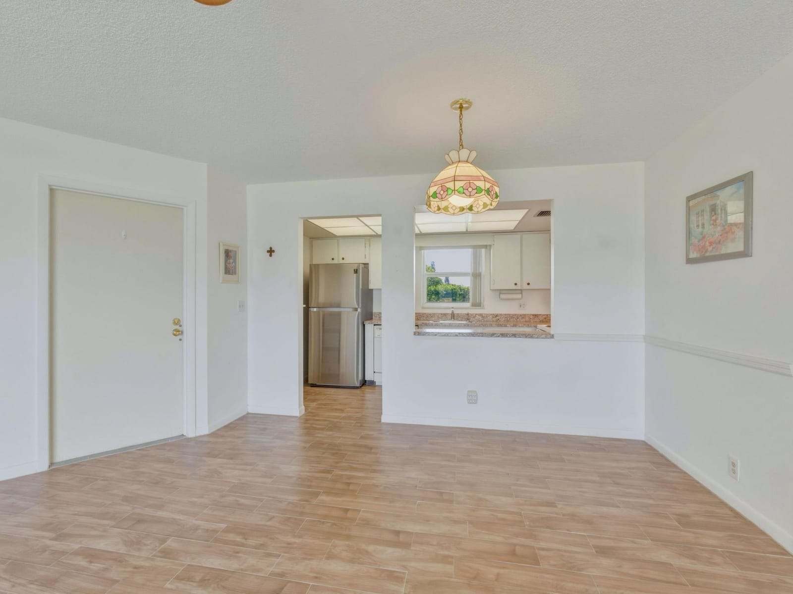 301 Circle Drive S 103 — photo 11