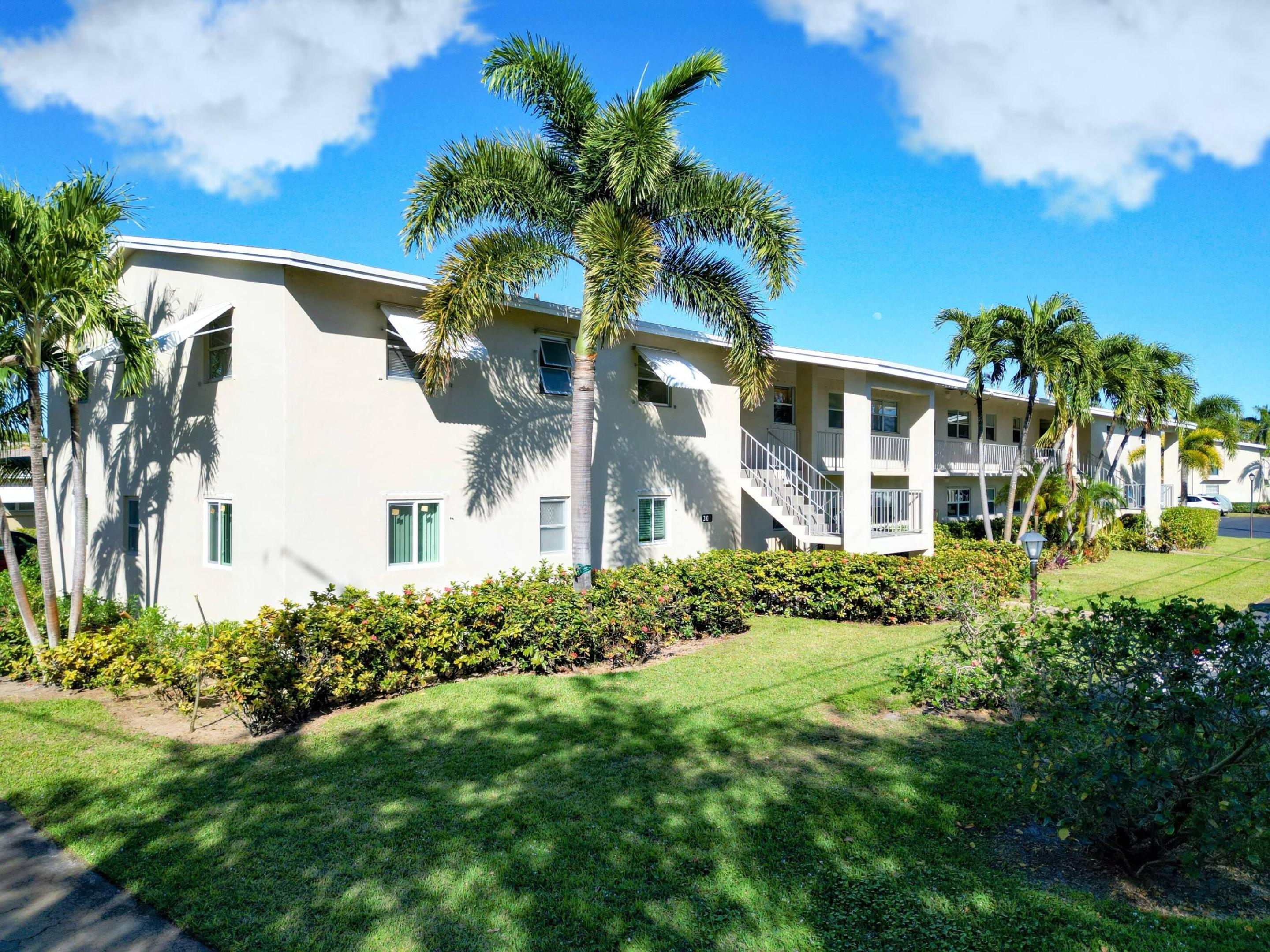 301 Circle Drive S 103, Boynton Beach, FL 33435, Boynton Beach