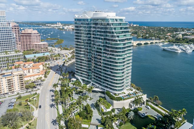 1100 S Flagler Drive 1704, sold in Bristol Condo, West Palm Beach, FL