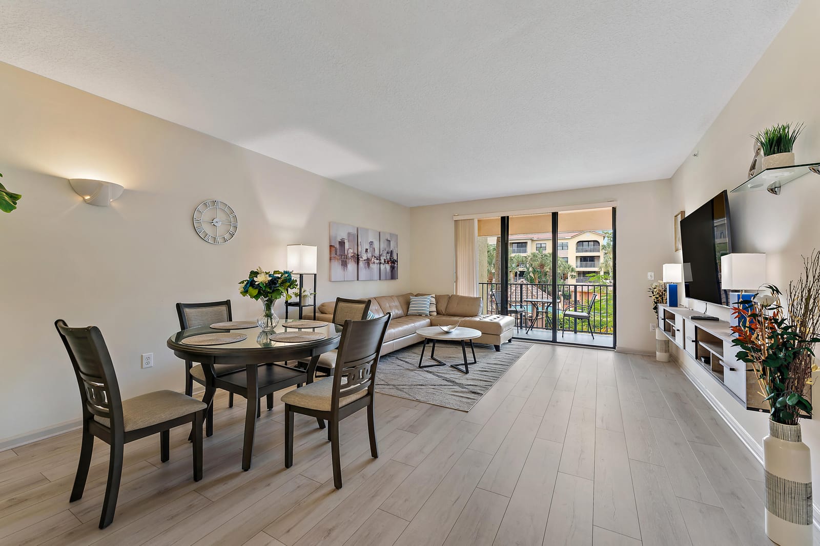 500 Uno Lago Drive 204, Juno Beach, FL 33408 photo 17