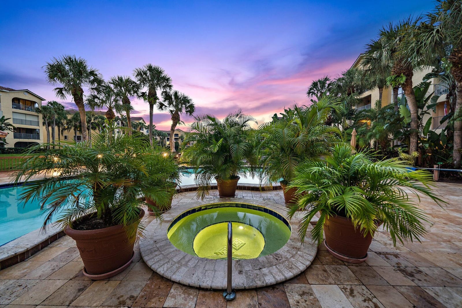 500 Uno Lago Drive 204, Juno Beach, FL 33408 photo 3