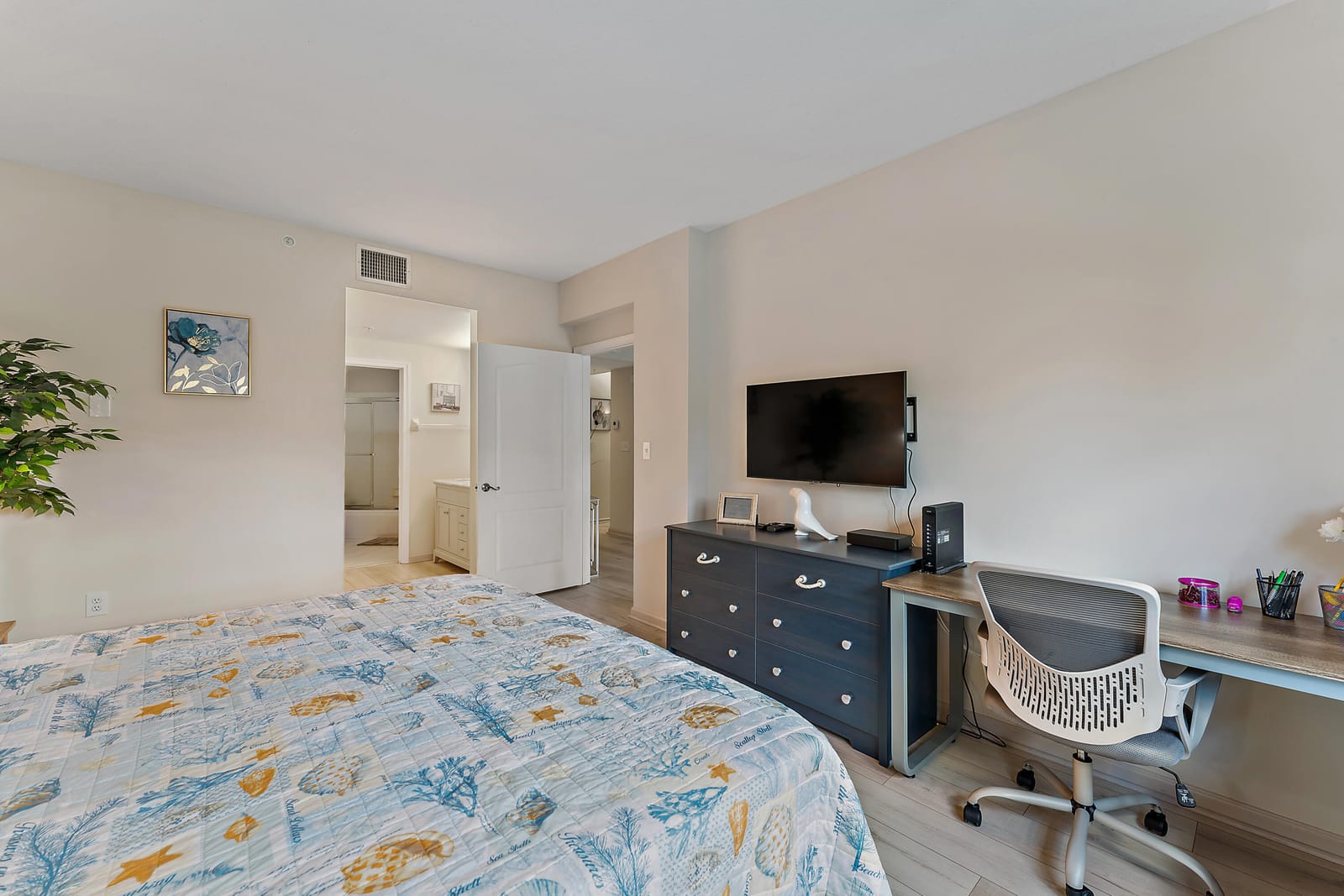 500 Uno Lago Drive 204, Juno Beach, FL 33408 photo 24