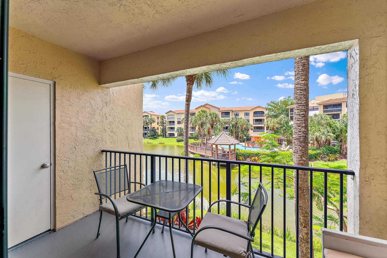 500 Uno Lago Drive 204, Juno Beach, FL 33408 photo 28