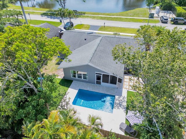 18428 Alydar Way, Boca Raton, FL 33496