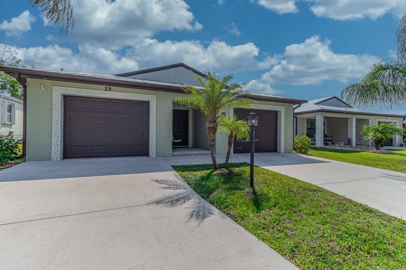 29 Mediterranean Boulevard W, Port St. Lucie, FL 34952 photo 2