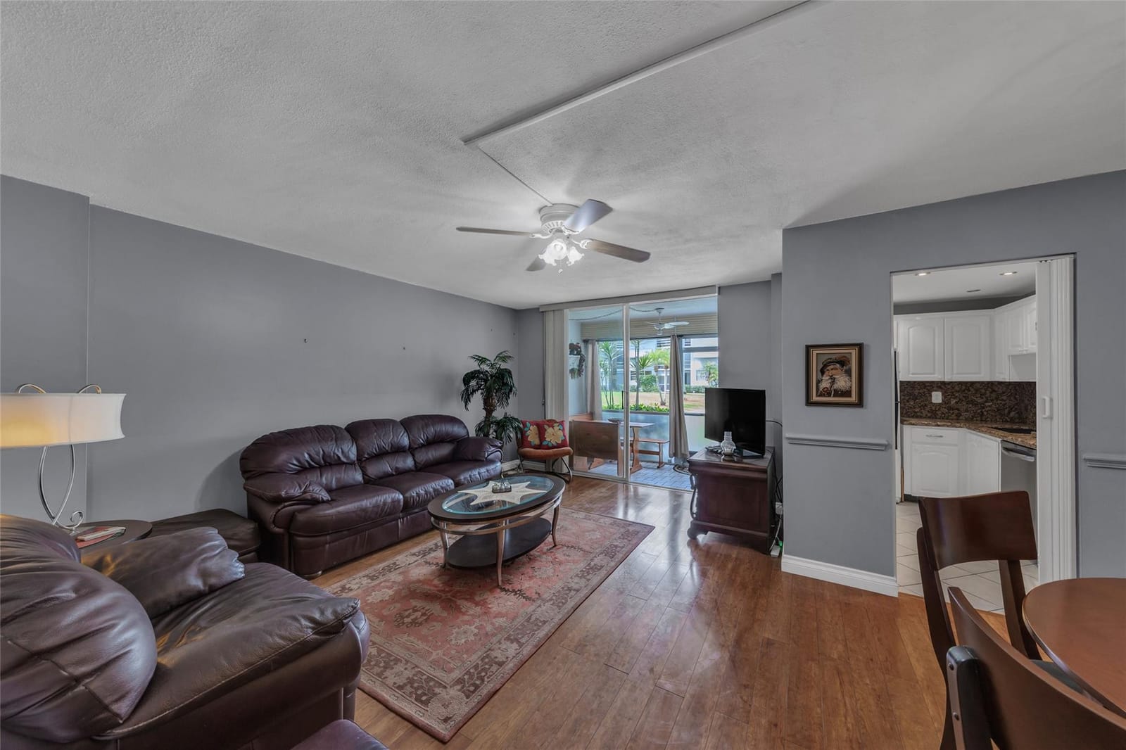 400 SE 10th Street 110, Deerfield Beach, FL 33441 photo 2