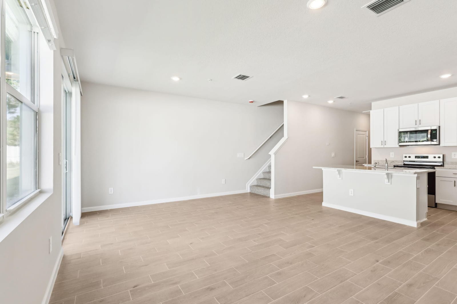 522 Salisbury Circle — photo 4