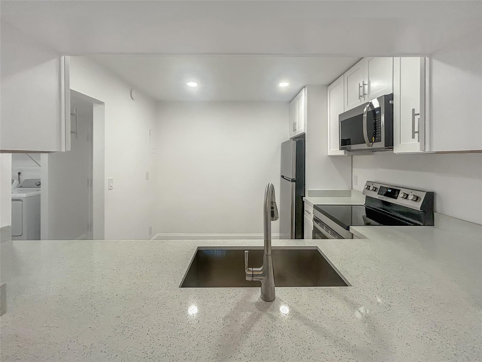 7173 Orange Drive 103B — photo 12