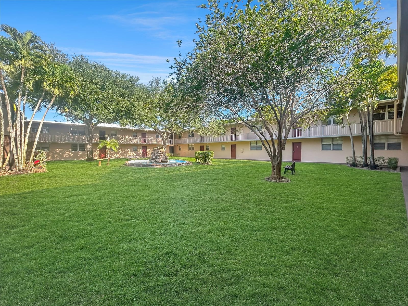 7173 Orange Drive 103B, Davie, FL 33314 photo 20