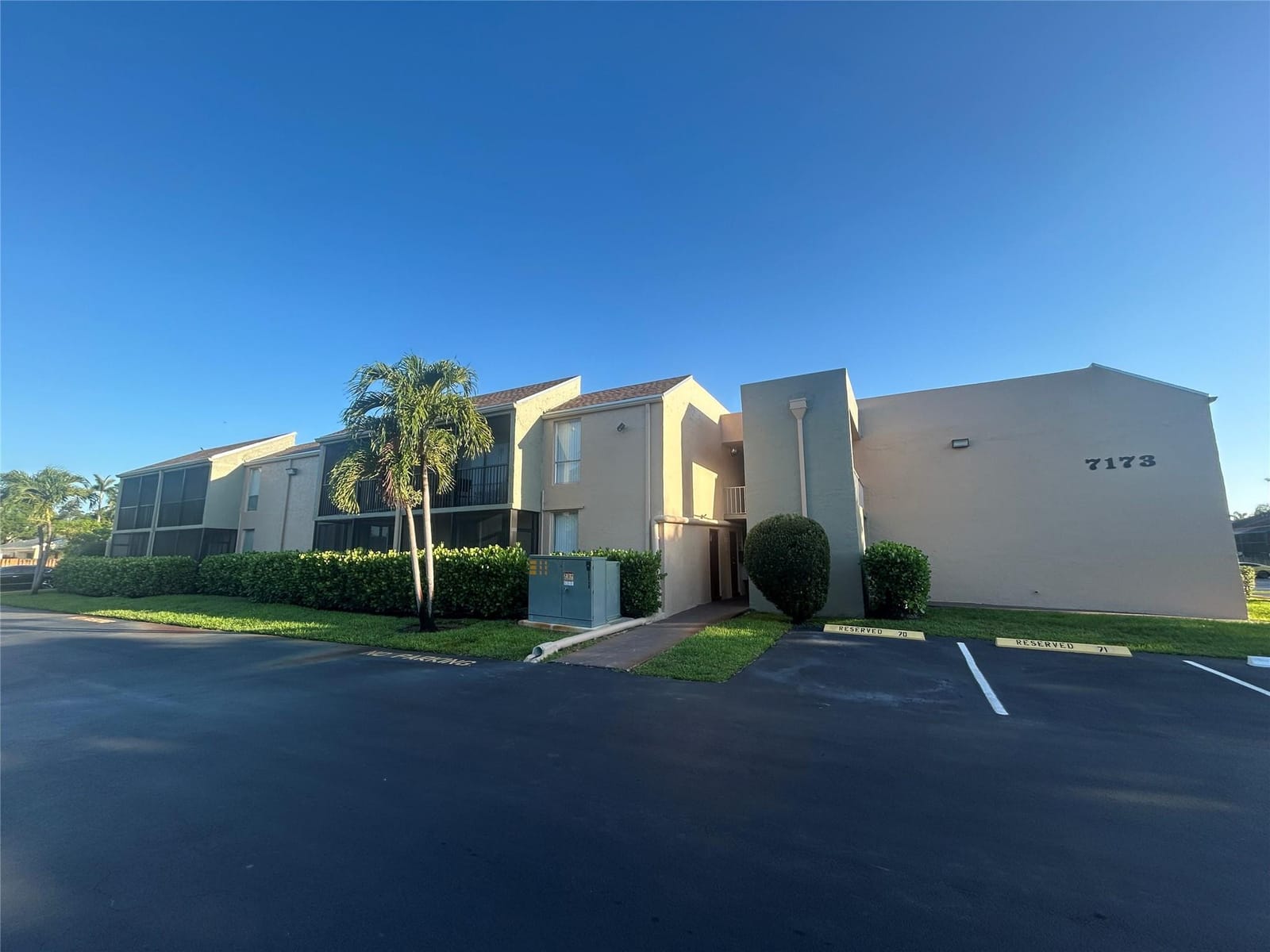 7173 Orange Drive 103B, Davie, FL 33314 photo 22