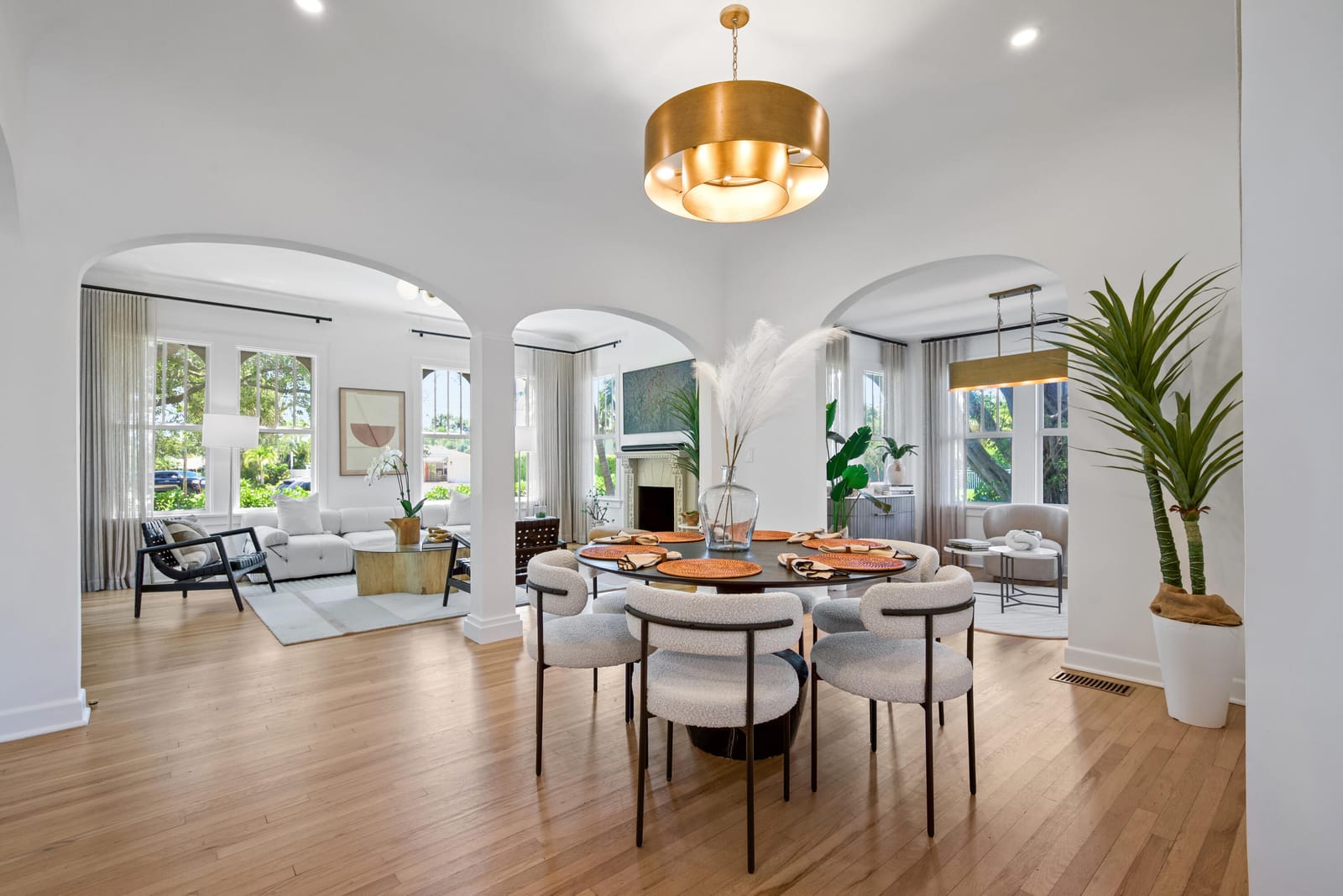 516 N Swinton Avenue — photo 12