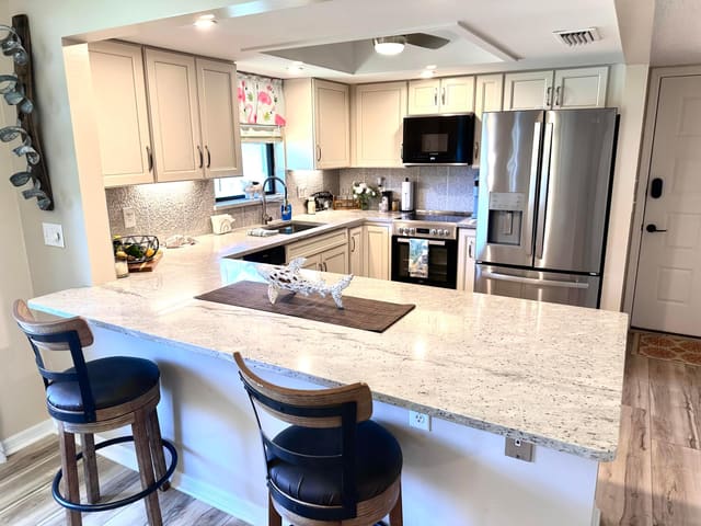 301 SW South River Drive 206, Stuart, FL 34997