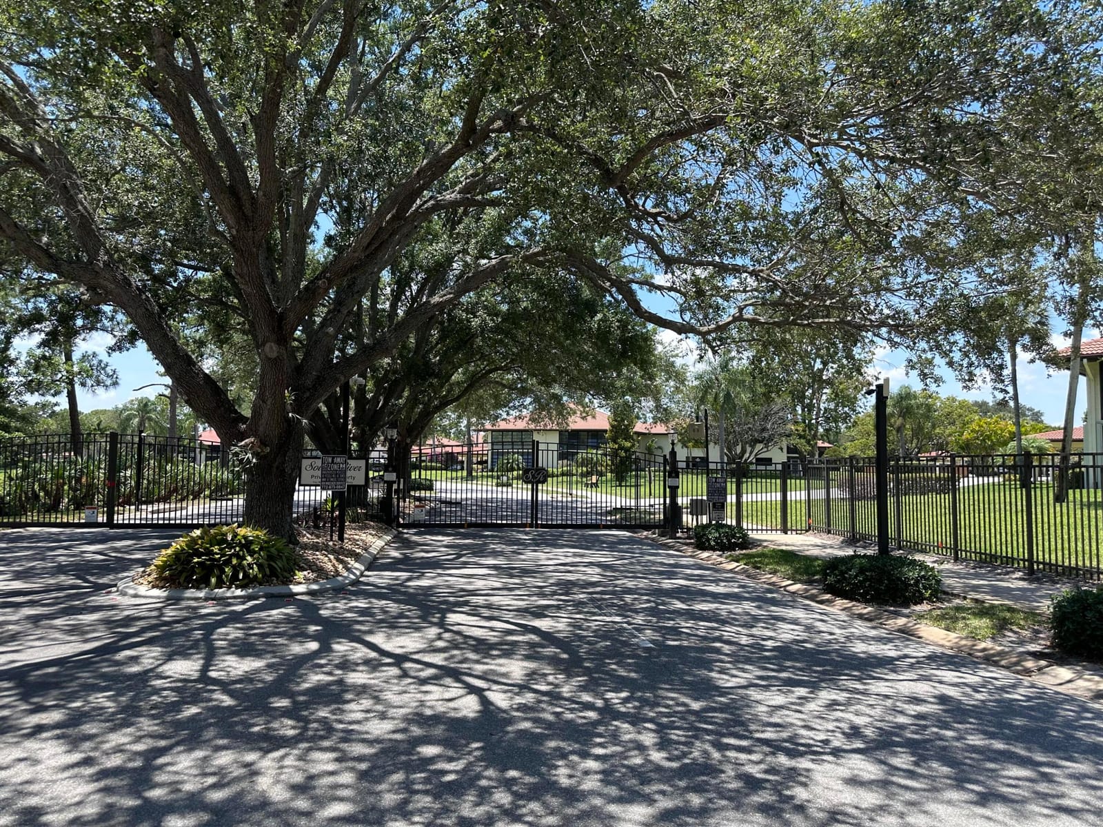 301 SW South River Drive 206, Stuart, FL 34997 photo 23