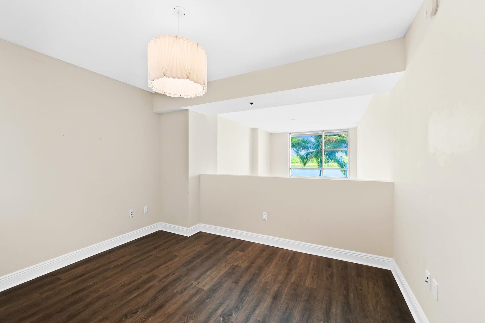 2641 N Flamingo Road TH7, Sunrise, FL 33323 photo 16