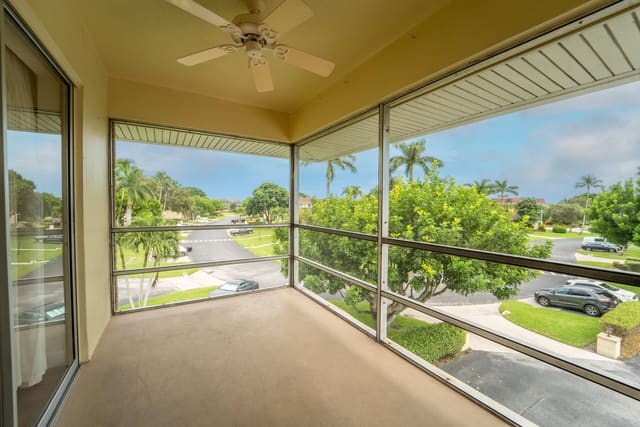 5540 N Tamberlane Circle 321, sold in Tamberlane 4 Condo, Palm Beach Gardens, FL