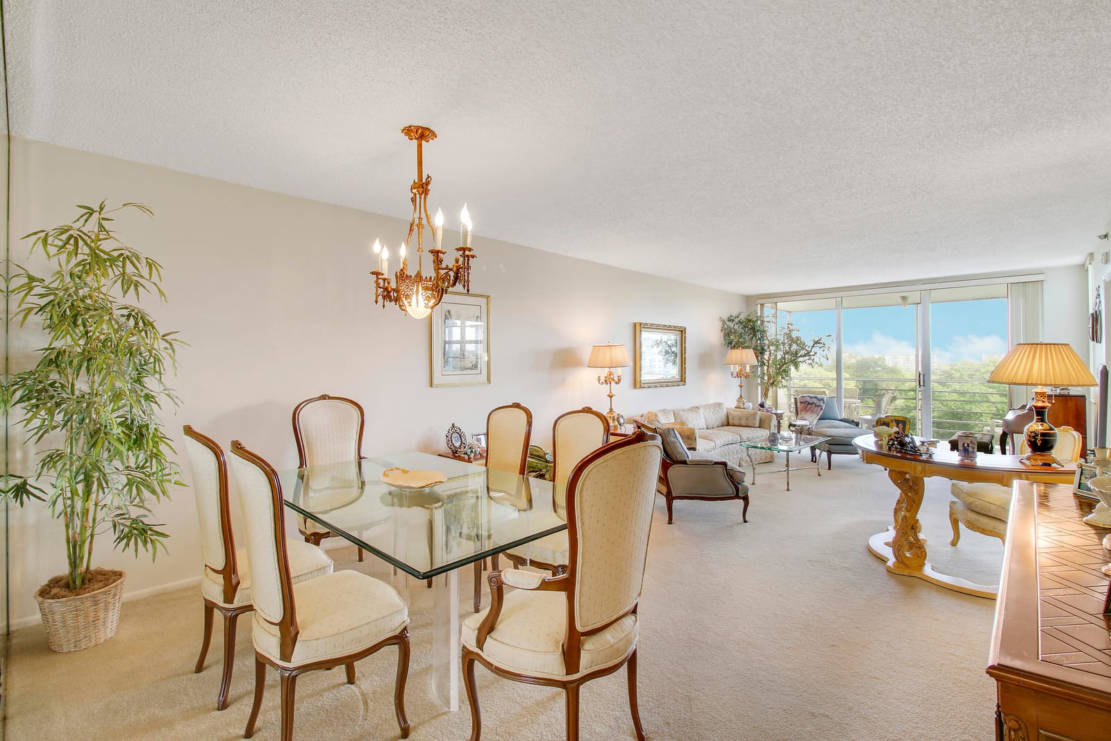 4015 W Palm Aire Drive 704 — photo 7